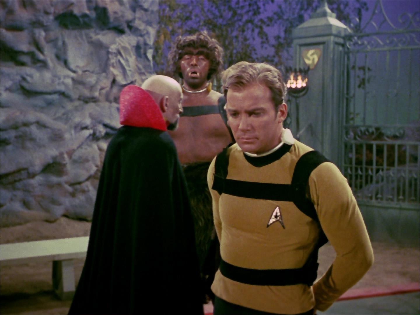 ariane179254_StarTrek_2x16_TheGamestersOfTriskelion_1342.jpg