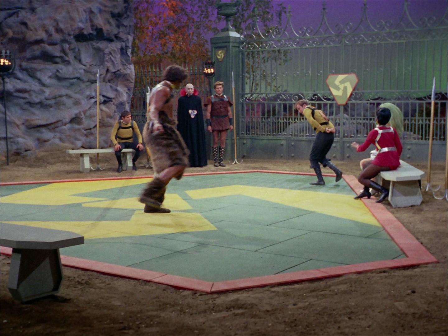 ariane179254_StarTrek_2x16_TheGamestersOfTriskelion_1381.jpg