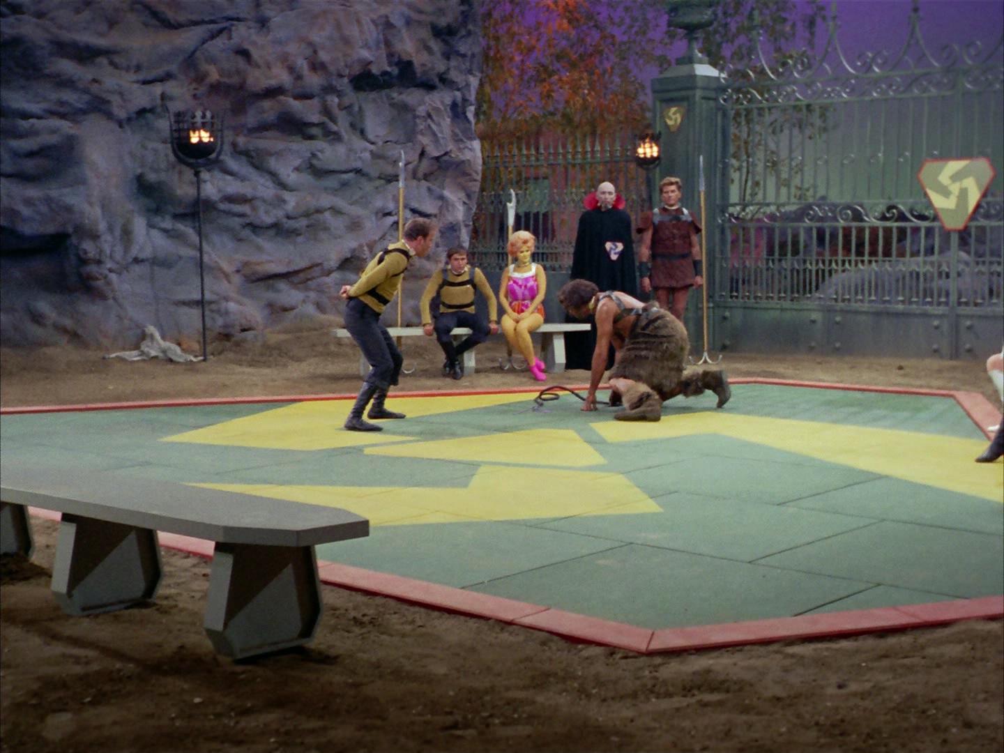 ariane179254_StarTrek_2x16_TheGamestersOfTriskelion_1414.jpg
