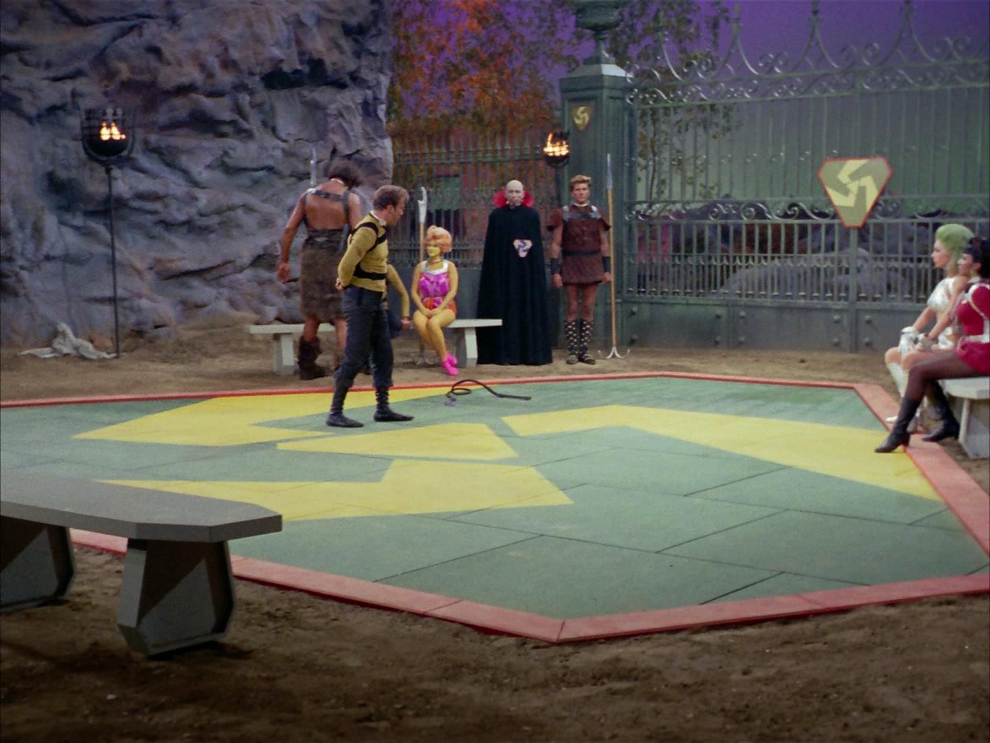 ariane179254_StarTrek_2x16_TheGamestersOfTriskelion_1425.jpg