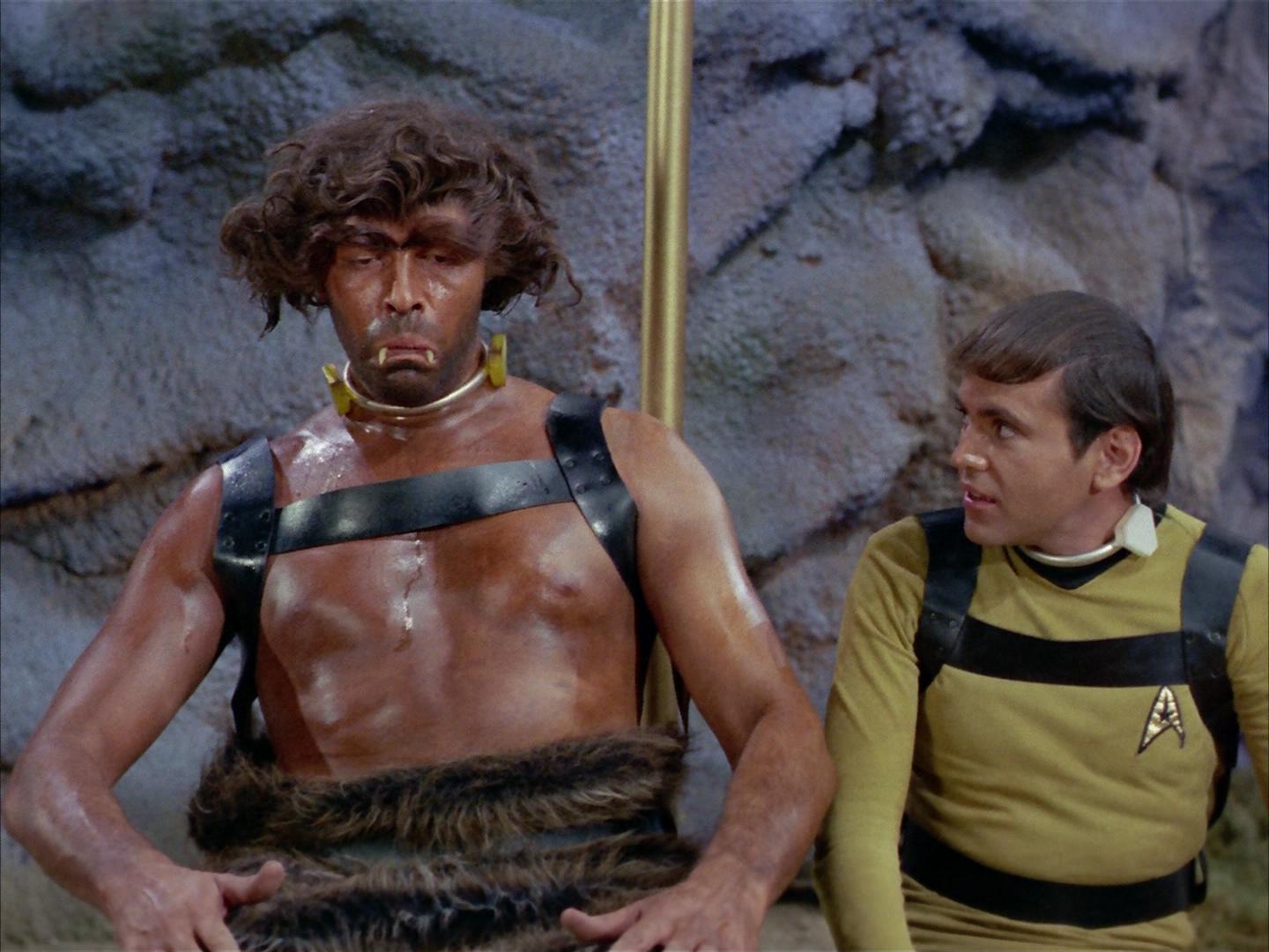 ariane179254_StarTrek_2x16_TheGamestersOfTriskelion_1462.jpg