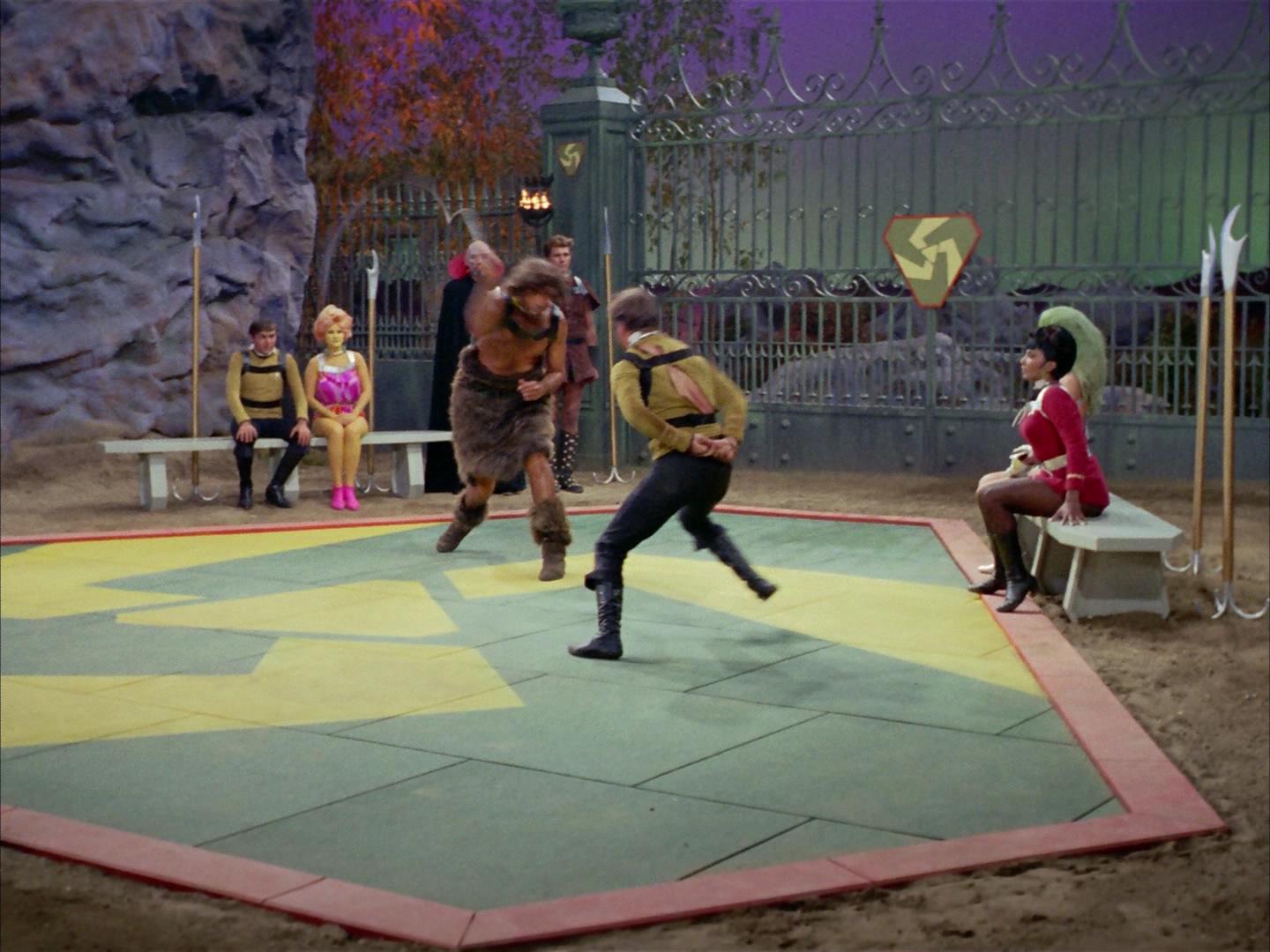 ariane179254_StarTrek_2x16_TheGamestersOfTriskelion_1475.jpg