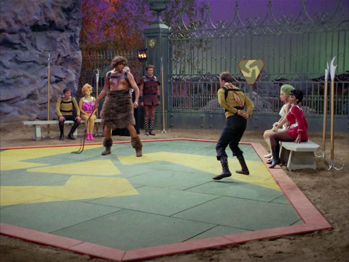ariane179254_StarTrek_2x16_TheGamestersOfTriskelion_1477.jpg