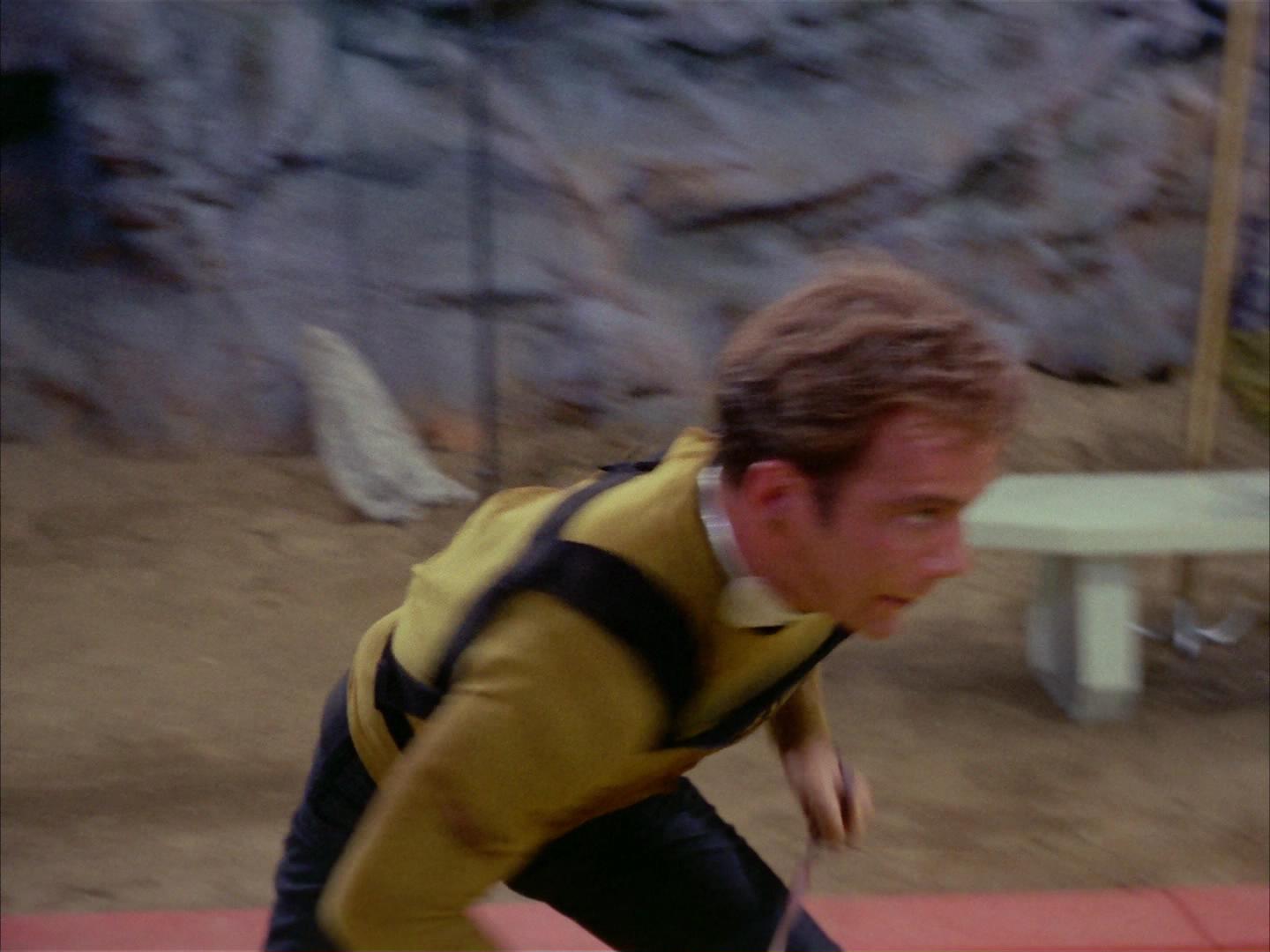ariane179254_StarTrek_2x16_TheGamestersOfTriskelion_1501.jpg
