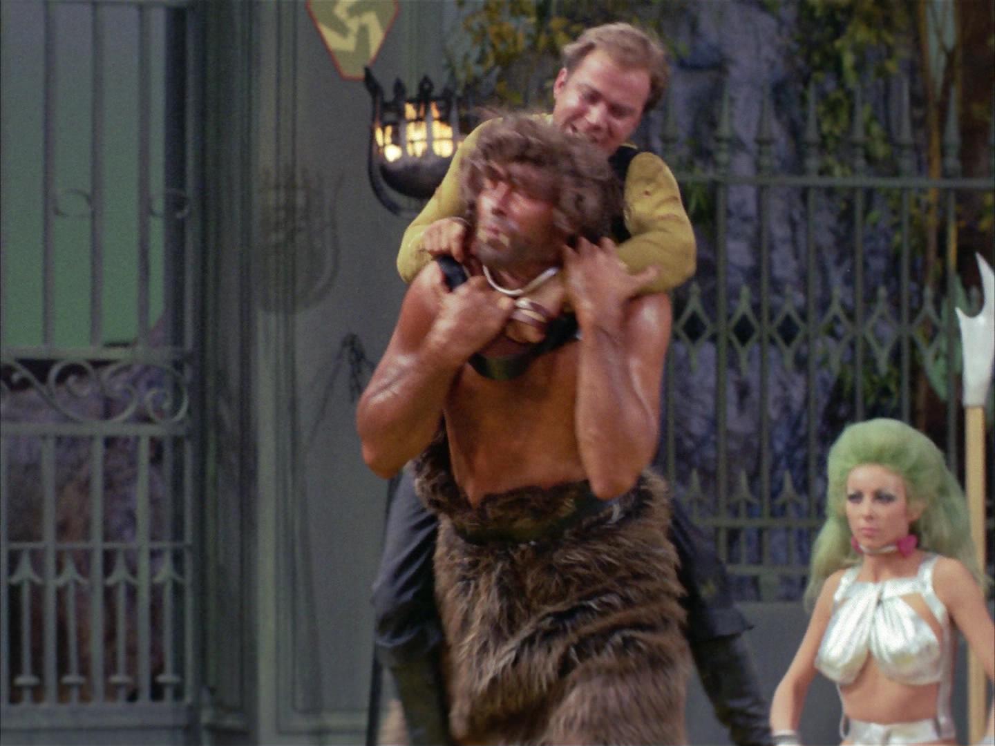 ariane179254_StarTrek_2x16_TheGamestersOfTriskelion_1513.jpg