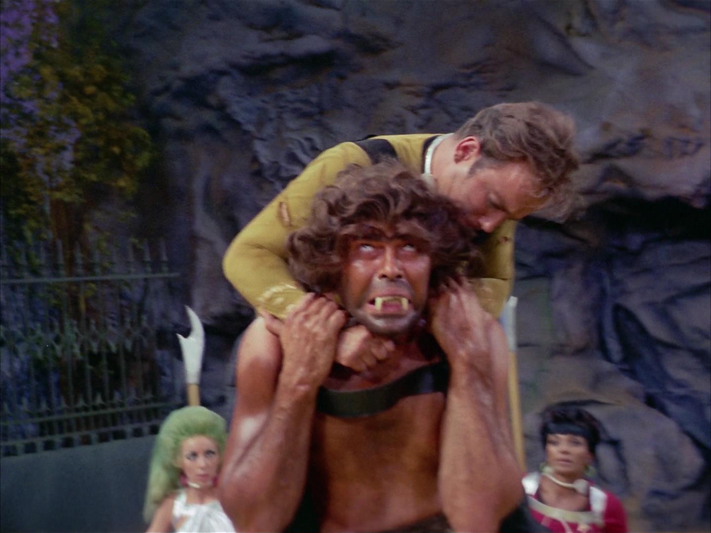 ariane179254_StarTrek_2x16_TheGamestersOfTriskelion_1515.jpg
