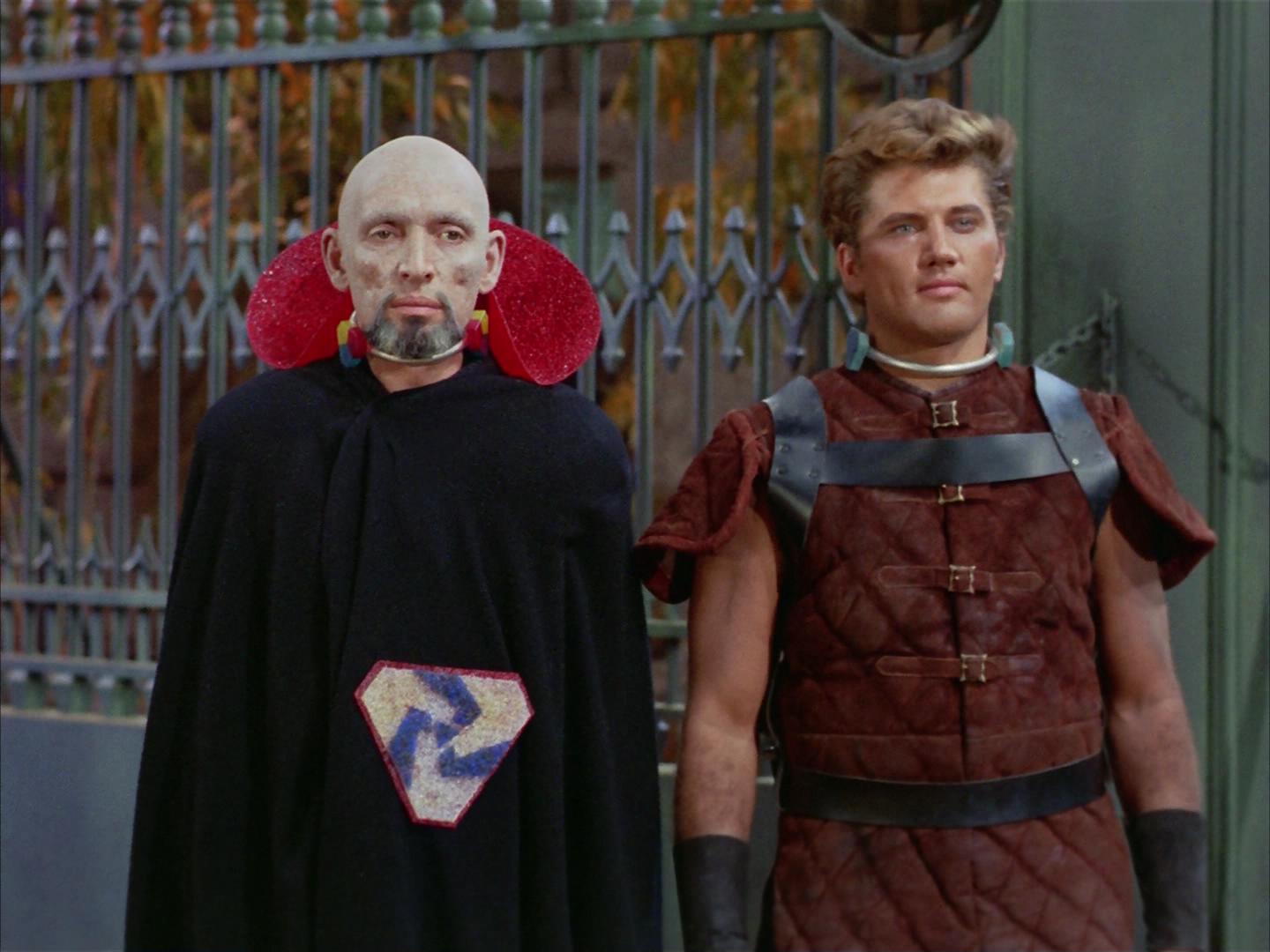 ariane179254_StarTrek_2x16_TheGamestersOfTriskelion_1522.jpg