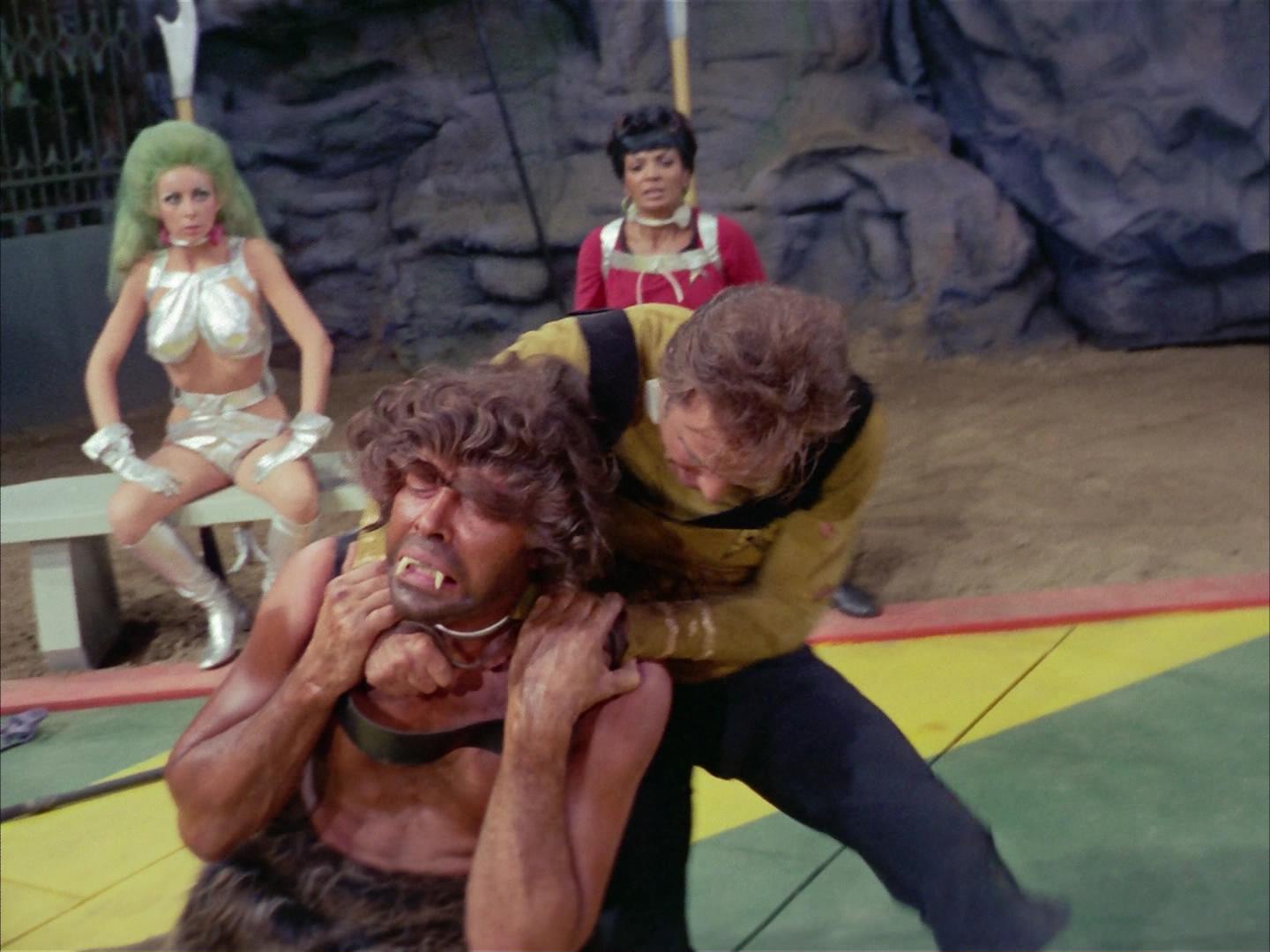ariane179254_StarTrek_2x16_TheGamestersOfTriskelion_1526.jpg