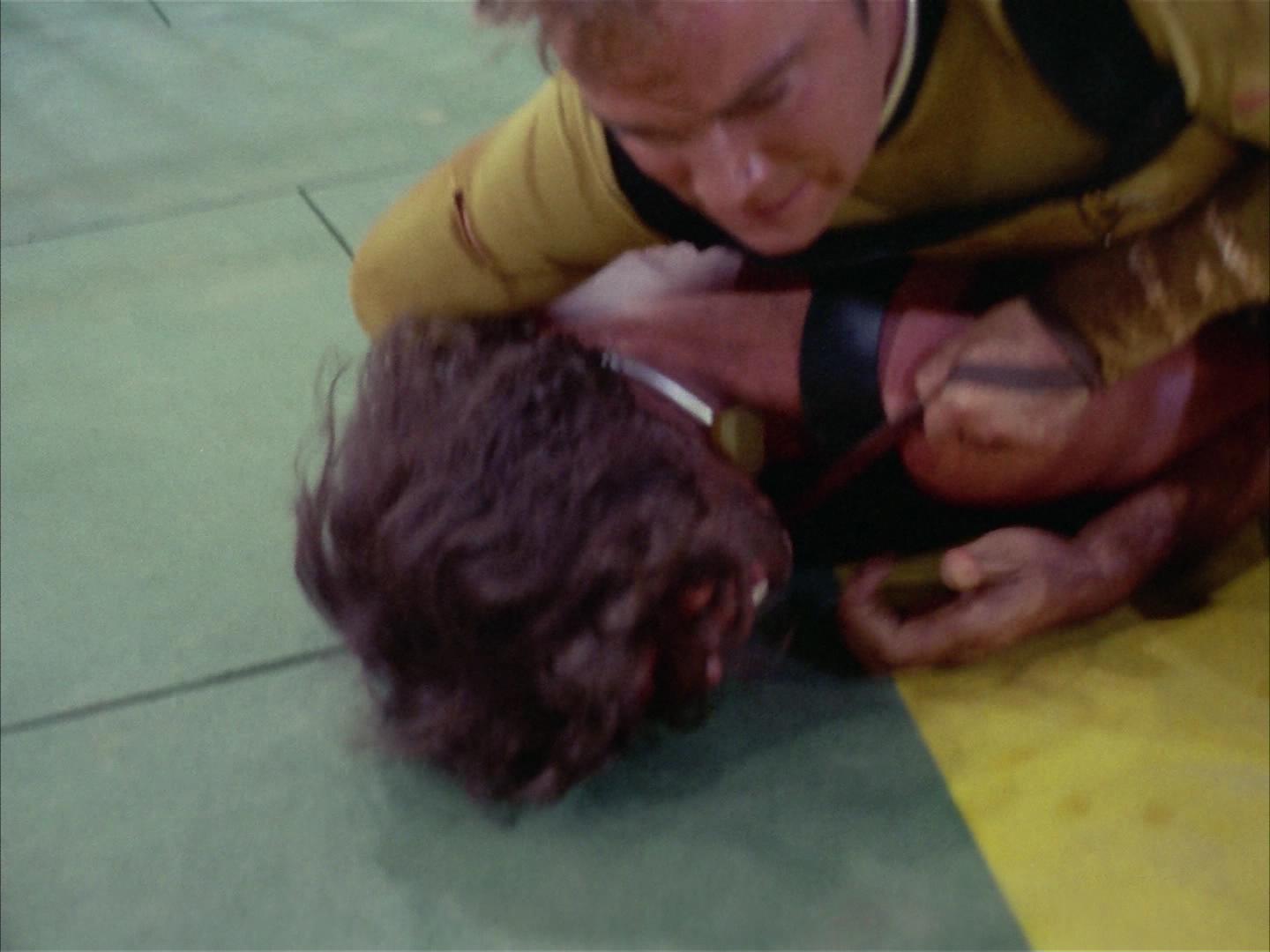 ariane179254_StarTrek_2x16_TheGamestersOfTriskelion_1529.jpg