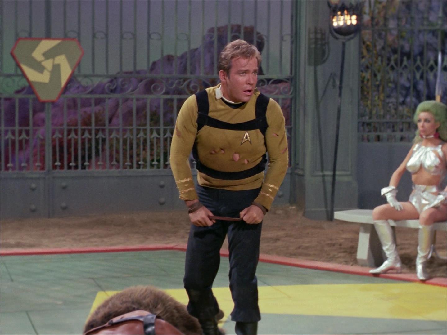 ariane179254_StarTrek_2x16_TheGamestersOfTriskelion_1537.jpg