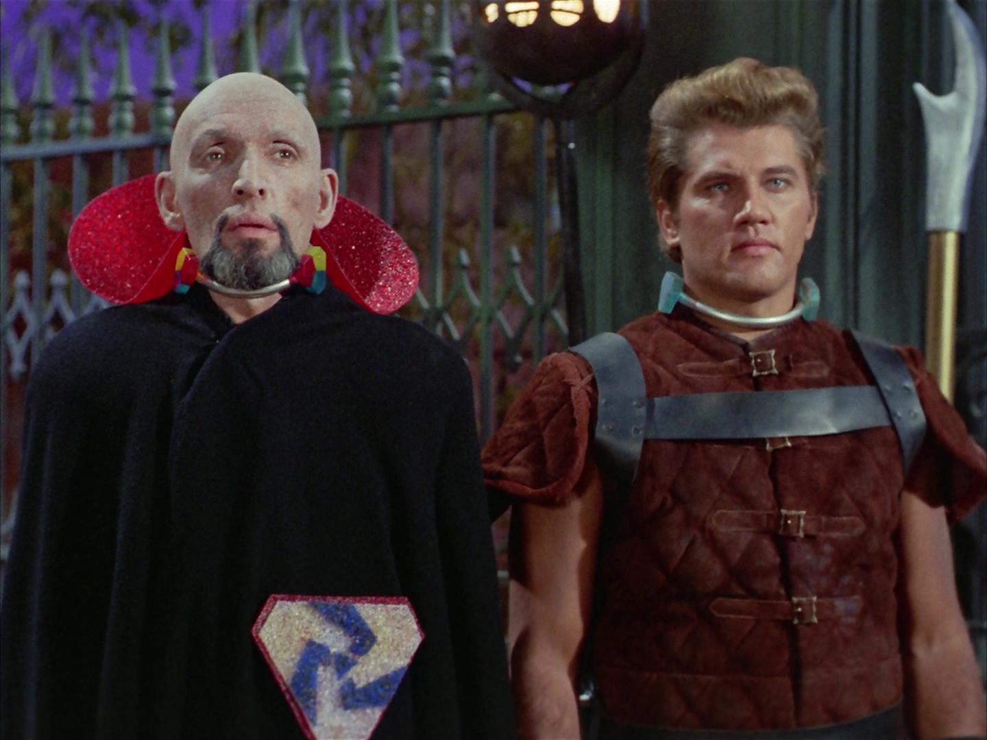 ariane179254_StarTrek_2x16_TheGamestersOfTriskelion_1540.jpg