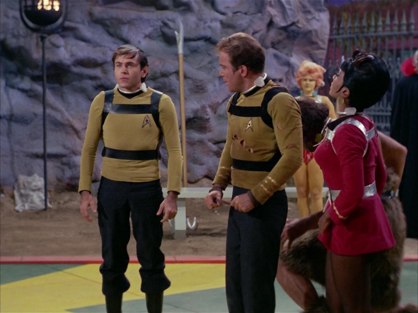 ariane179254_StarTrek_2x16_TheGamestersOfTriskelion_1552.jpg