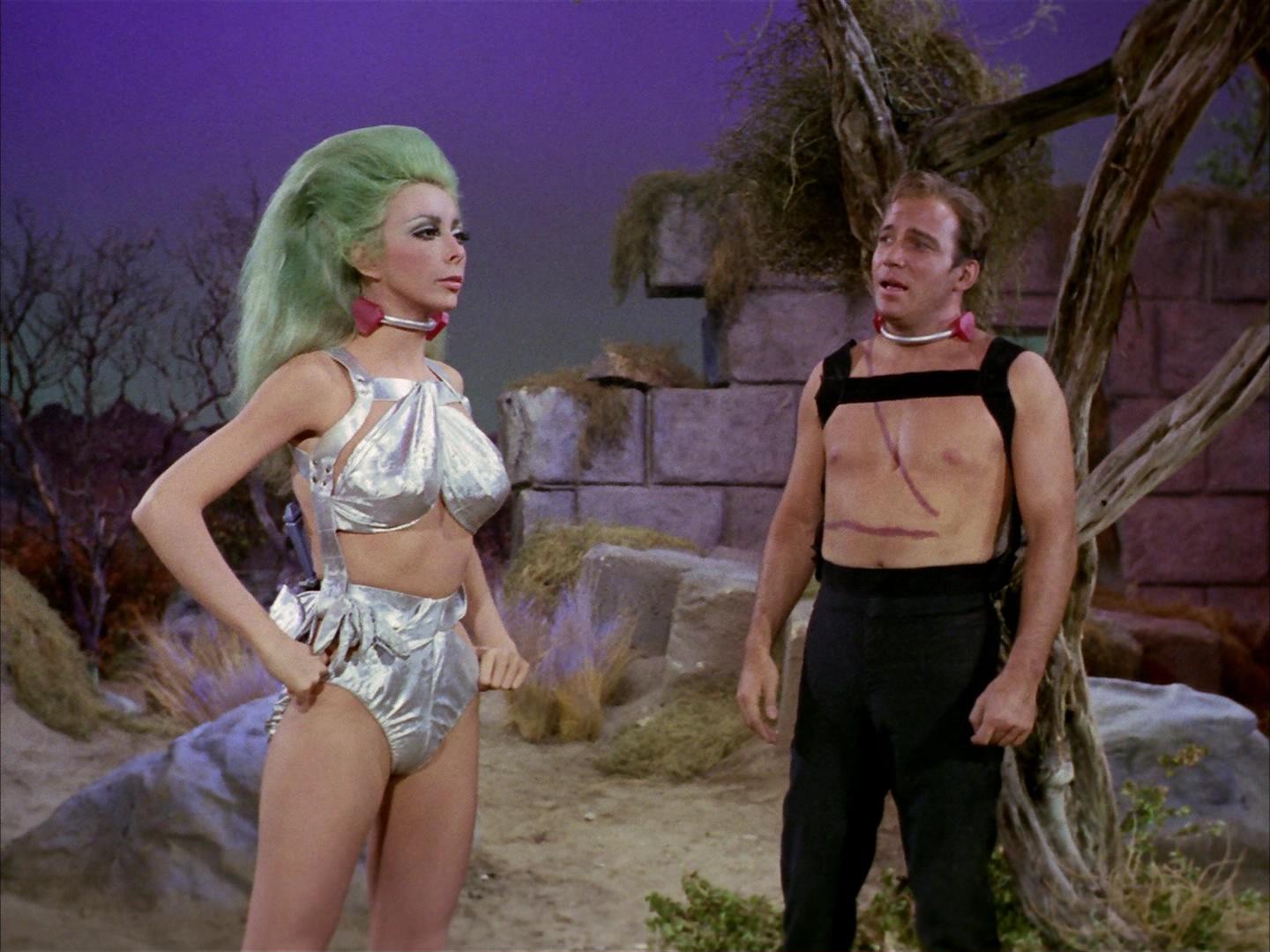 ariane179254_StarTrek_2x16_TheGamestersOfTriskelion_1690.jpg