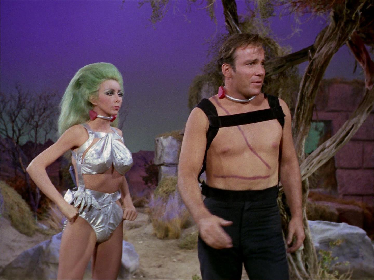 ariane179254_StarTrek_2x16_TheGamestersOfTriskelion_1694.jpg