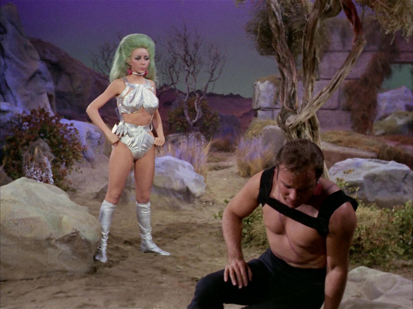 ariane179254_StarTrek_2x16_TheGamestersOfTriskelion_1700.jpg