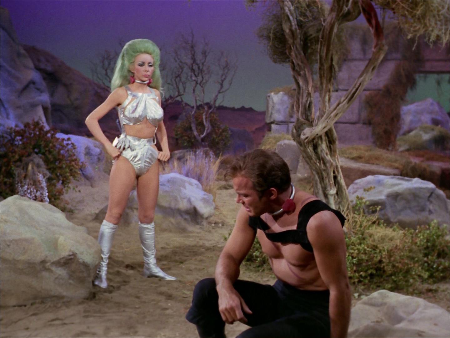 ariane179254_StarTrek_2x16_TheGamestersOfTriskelion_1708.jpg