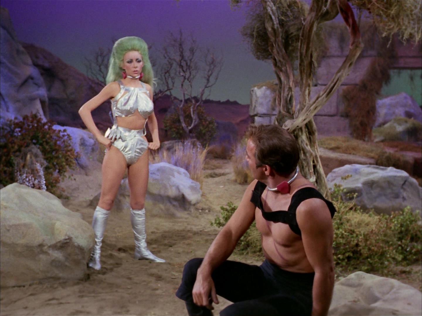 ariane179254_StarTrek_2x16_TheGamestersOfTriskelion_1712.jpg