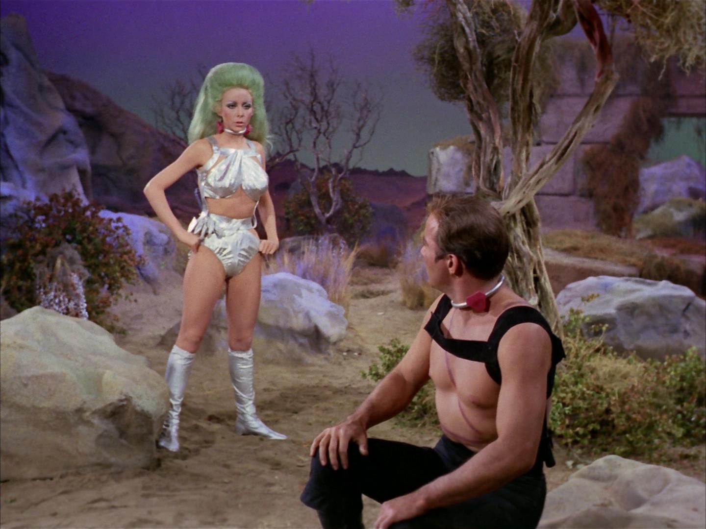 ariane179254_StarTrek_2x16_TheGamestersOfTriskelion_1722.jpg