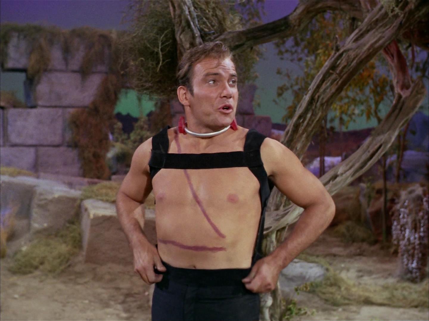ariane179254_StarTrek_2x16_TheGamestersOfTriskelion_1774.jpg