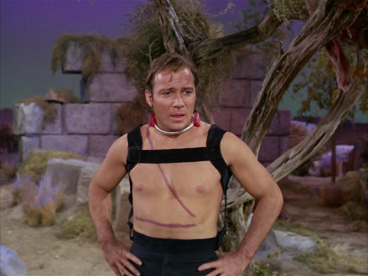 ariane179254_StarTrek_2x16_TheGamestersOfTriskelion_1777.jpg