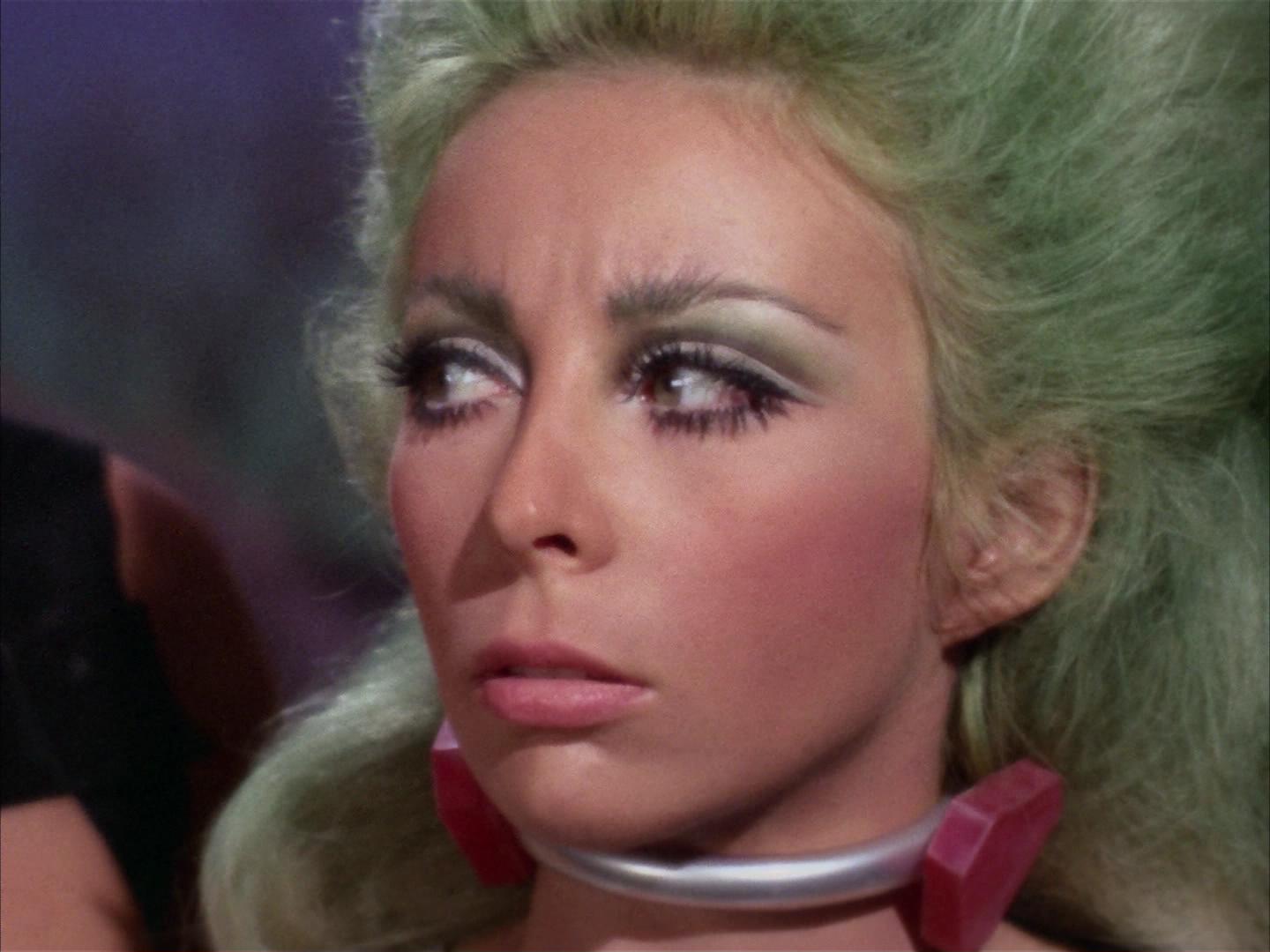 ariane179254_StarTrek_2x16_TheGamestersOfTriskelion_1784.jpg
