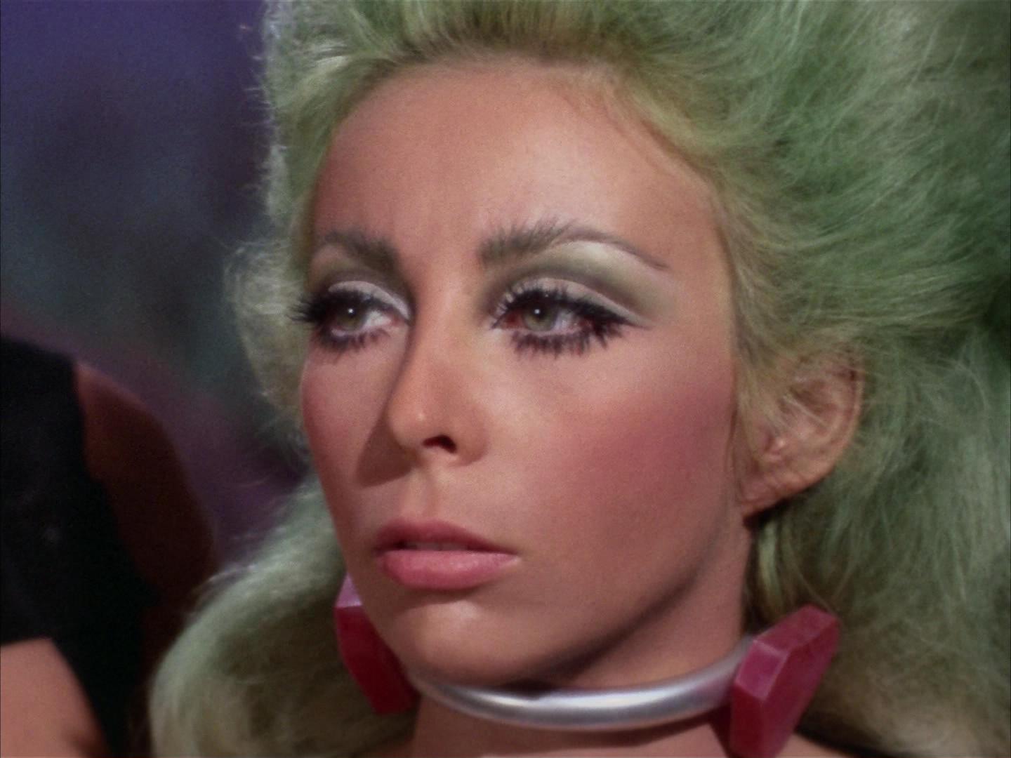 ariane179254_StarTrek_2x16_TheGamestersOfTriskelion_1785.jpg