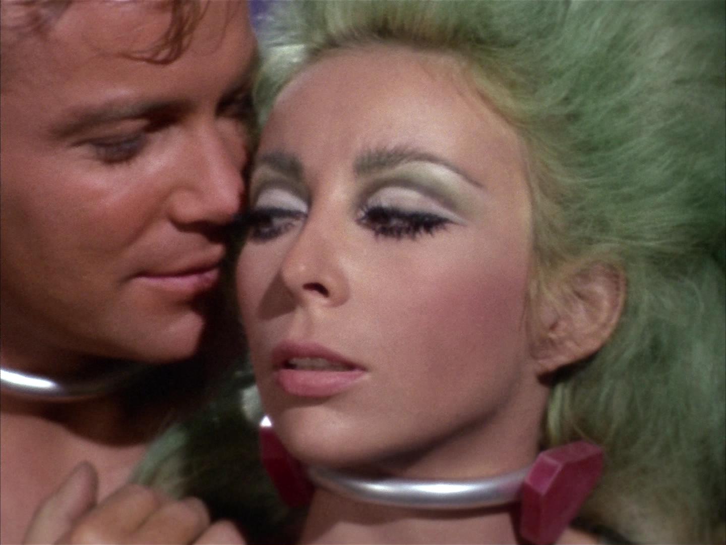 ariane179254_StarTrek_2x16_TheGamestersOfTriskelion_1814.jpg