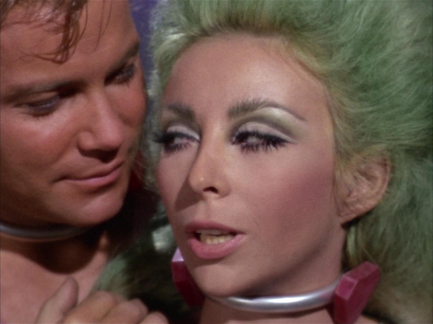 ariane179254_StarTrek_2x16_TheGamestersOfTriskelion_1817.jpg