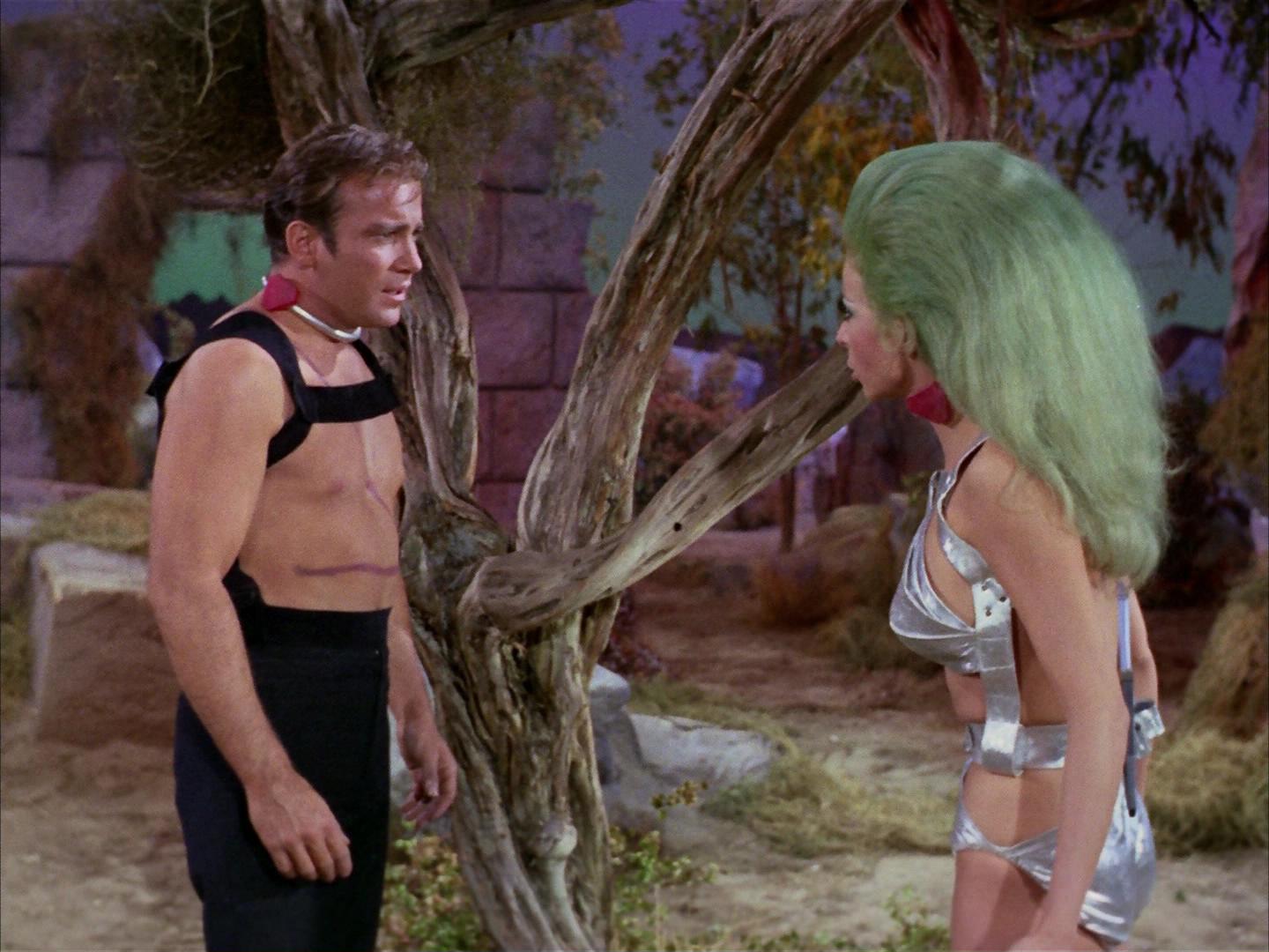 ariane179254_StarTrek_2x16_TheGamestersOfTriskelion_1850.jpg