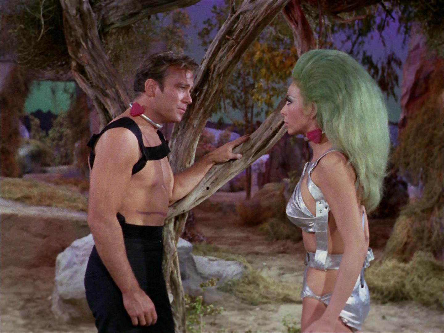 ariane179254_StarTrek_2x16_TheGamestersOfTriskelion_1856.jpg