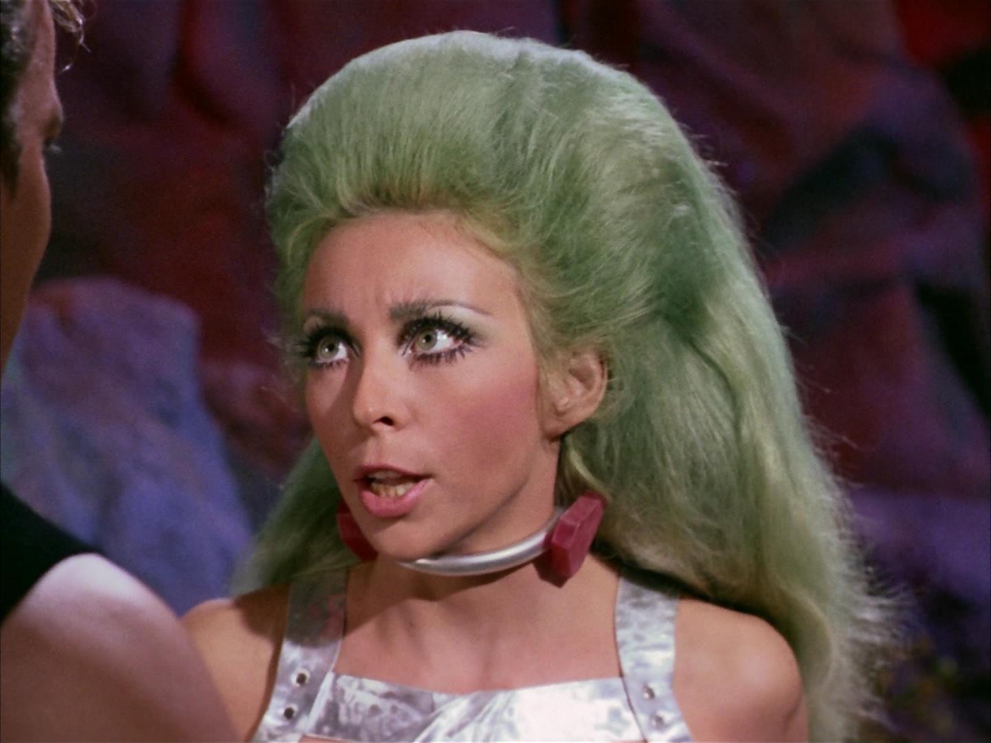 ariane179254_StarTrek_2x16_TheGamestersOfTriskelion_1902.jpg