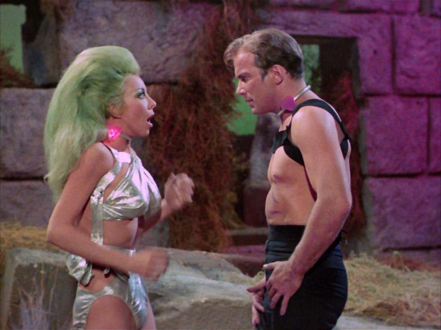 ariane179254_StarTrek_2x16_TheGamestersOfTriskelion_1936.jpg