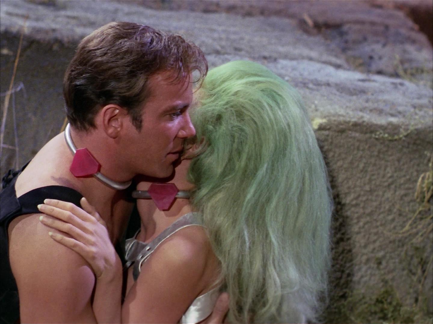 ariane179254_StarTrek_2x16_TheGamestersOfTriskelion_2004.jpg