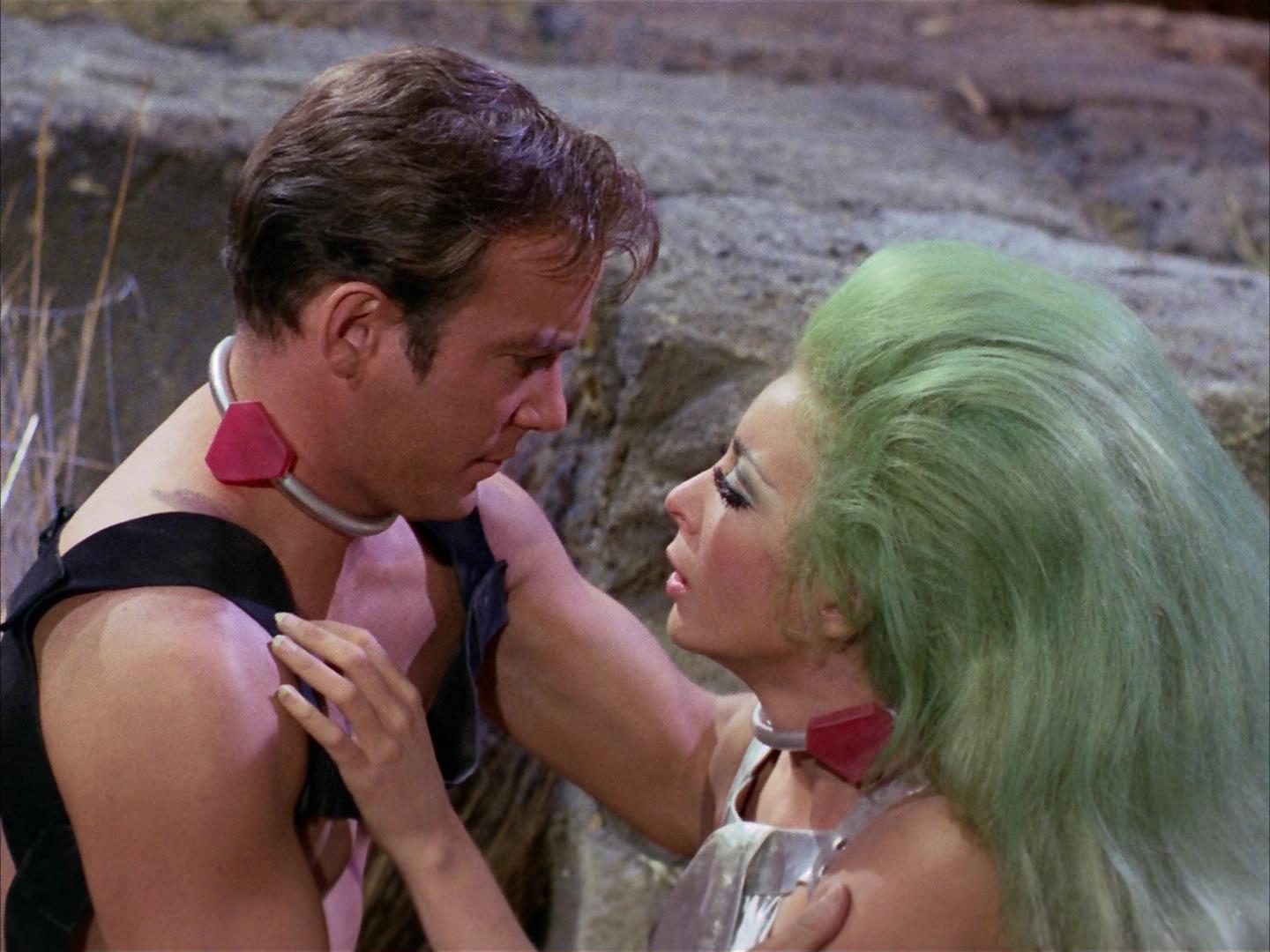 ariane179254_StarTrek_2x16_TheGamestersOfTriskelion_2043.jpg