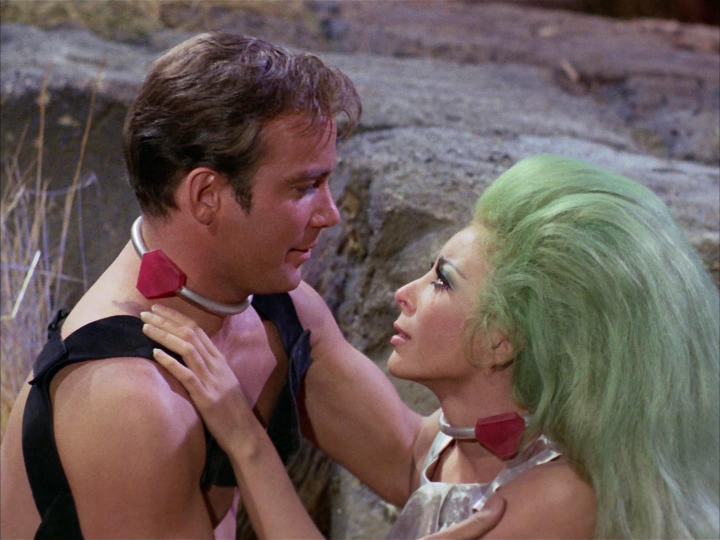 ariane179254_StarTrek_2x16_TheGamestersOfTriskelion_2062.jpg
