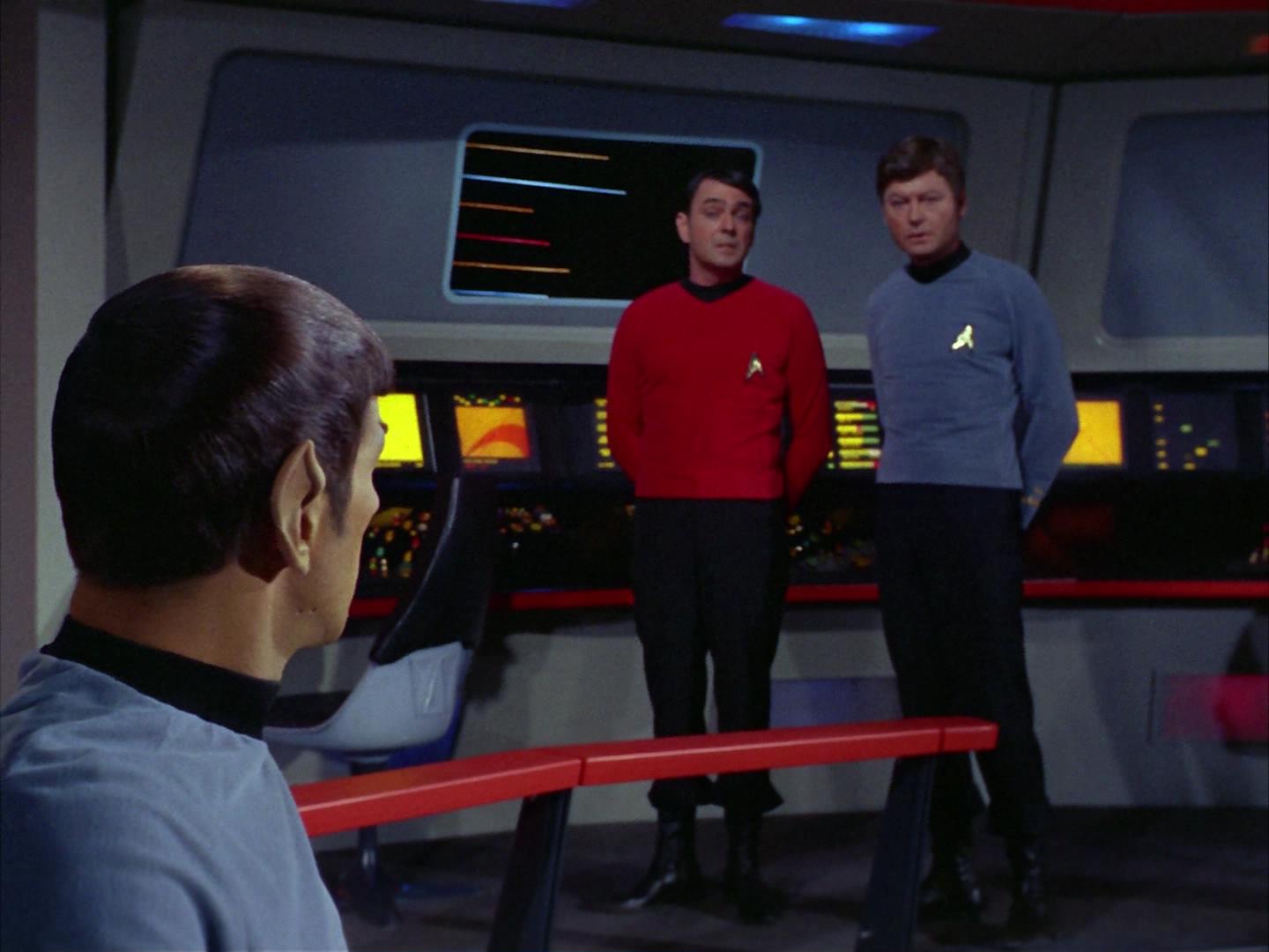 ariane179254_StarTrek_2x16_TheGamestersOfTriskelion_2146.jpg
