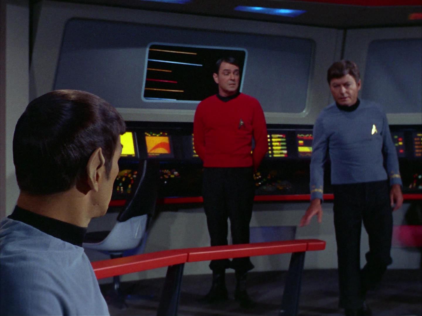ariane179254_StarTrek_2x16_TheGamestersOfTriskelion_2148.jpg