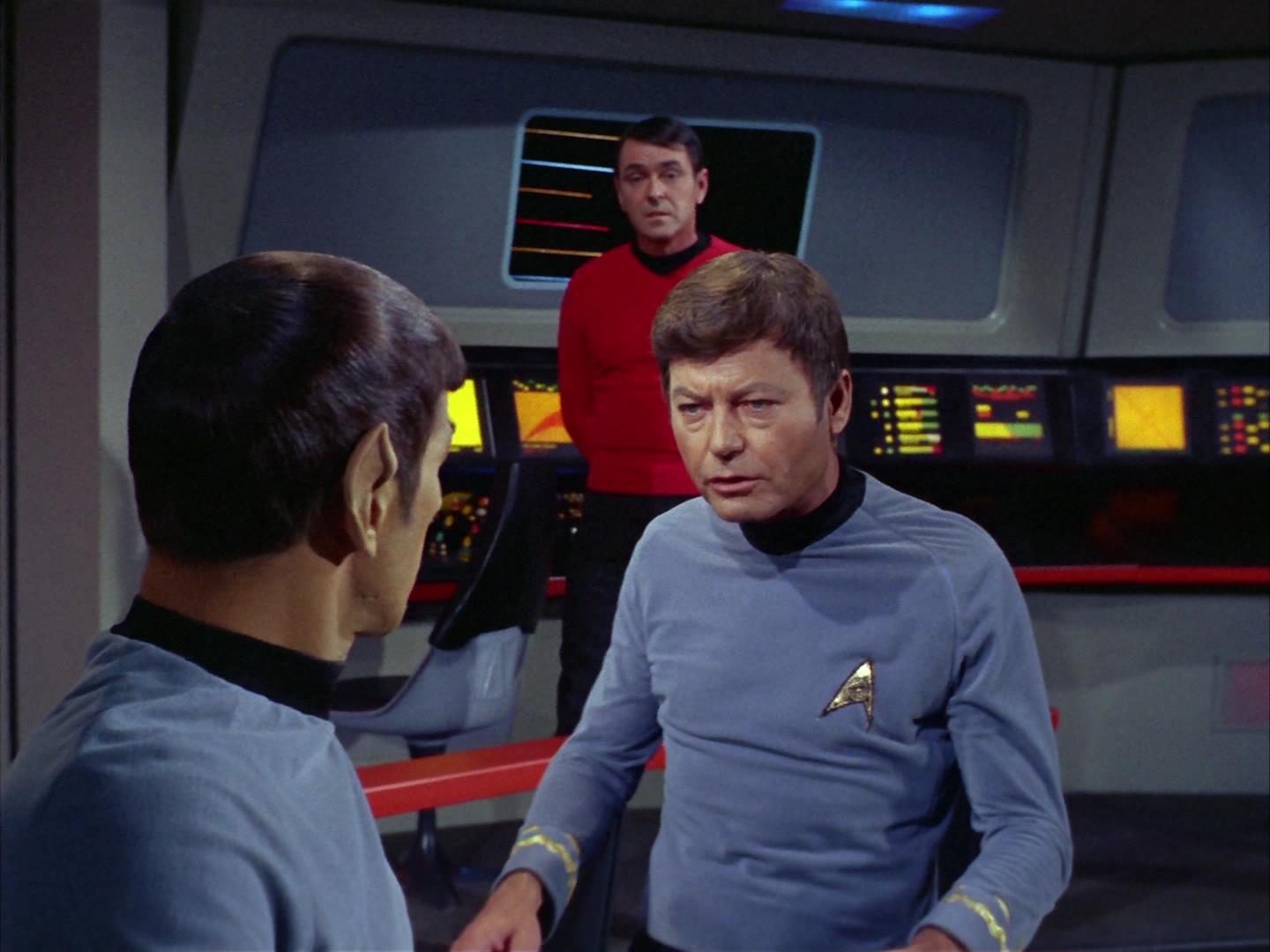 ariane179254_StarTrek_2x16_TheGamestersOfTriskelion_2151.jpg