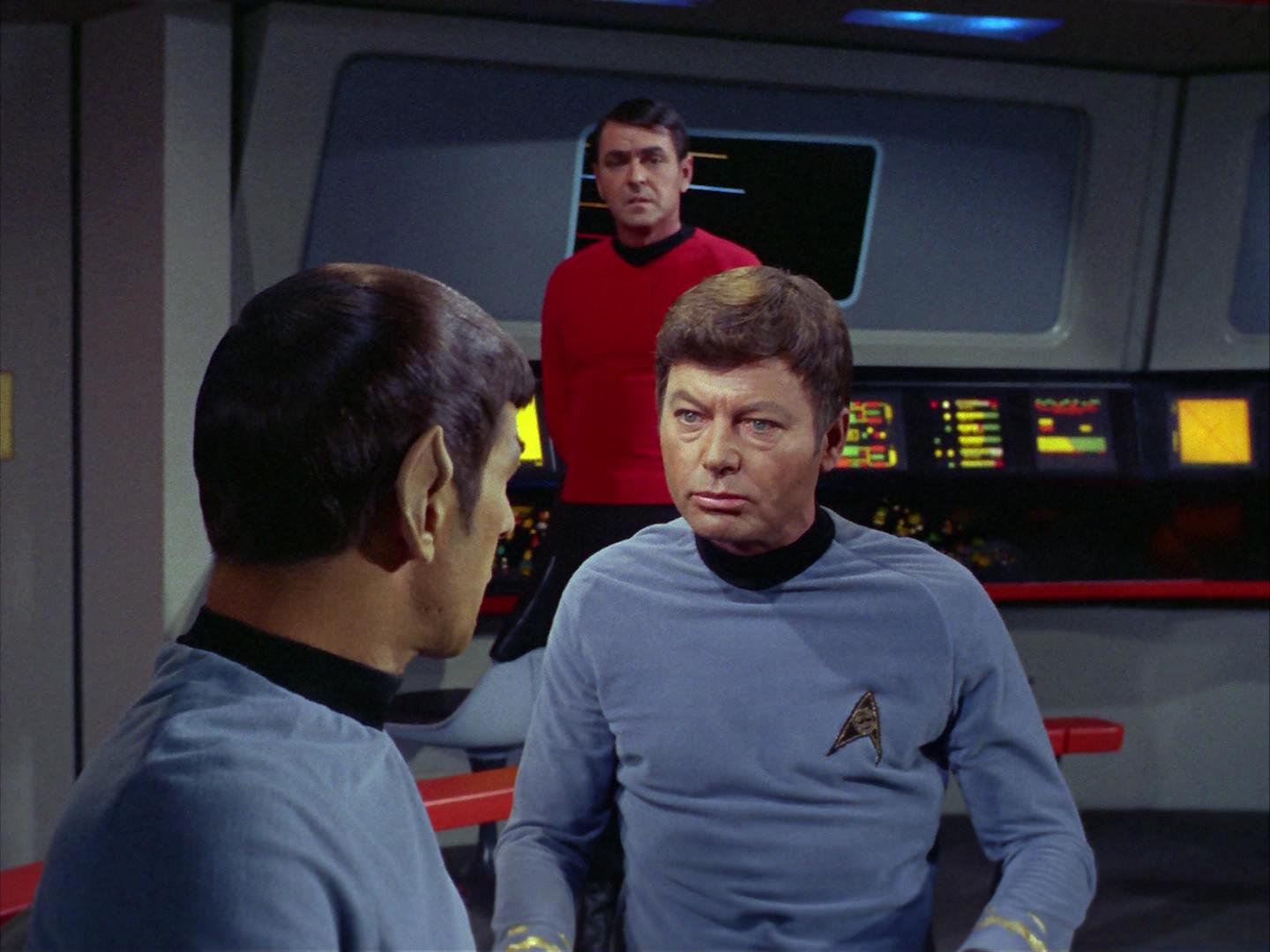 ariane179254_StarTrek_2x16_TheGamestersOfTriskelion_2158.jpg