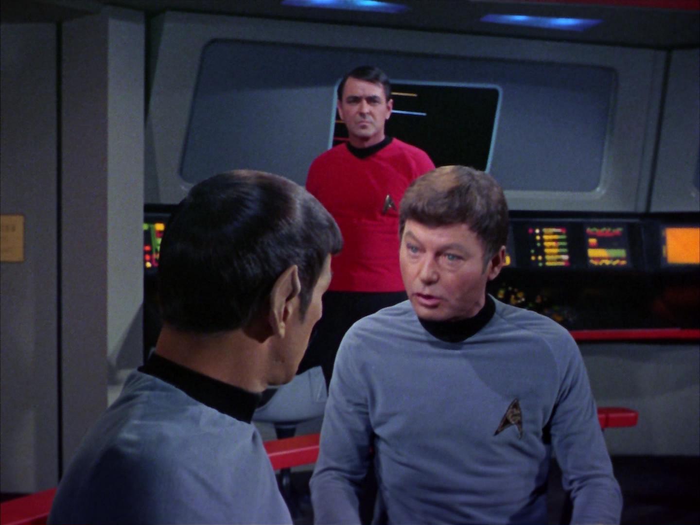 ariane179254_StarTrek_2x16_TheGamestersOfTriskelion_2191.jpg
