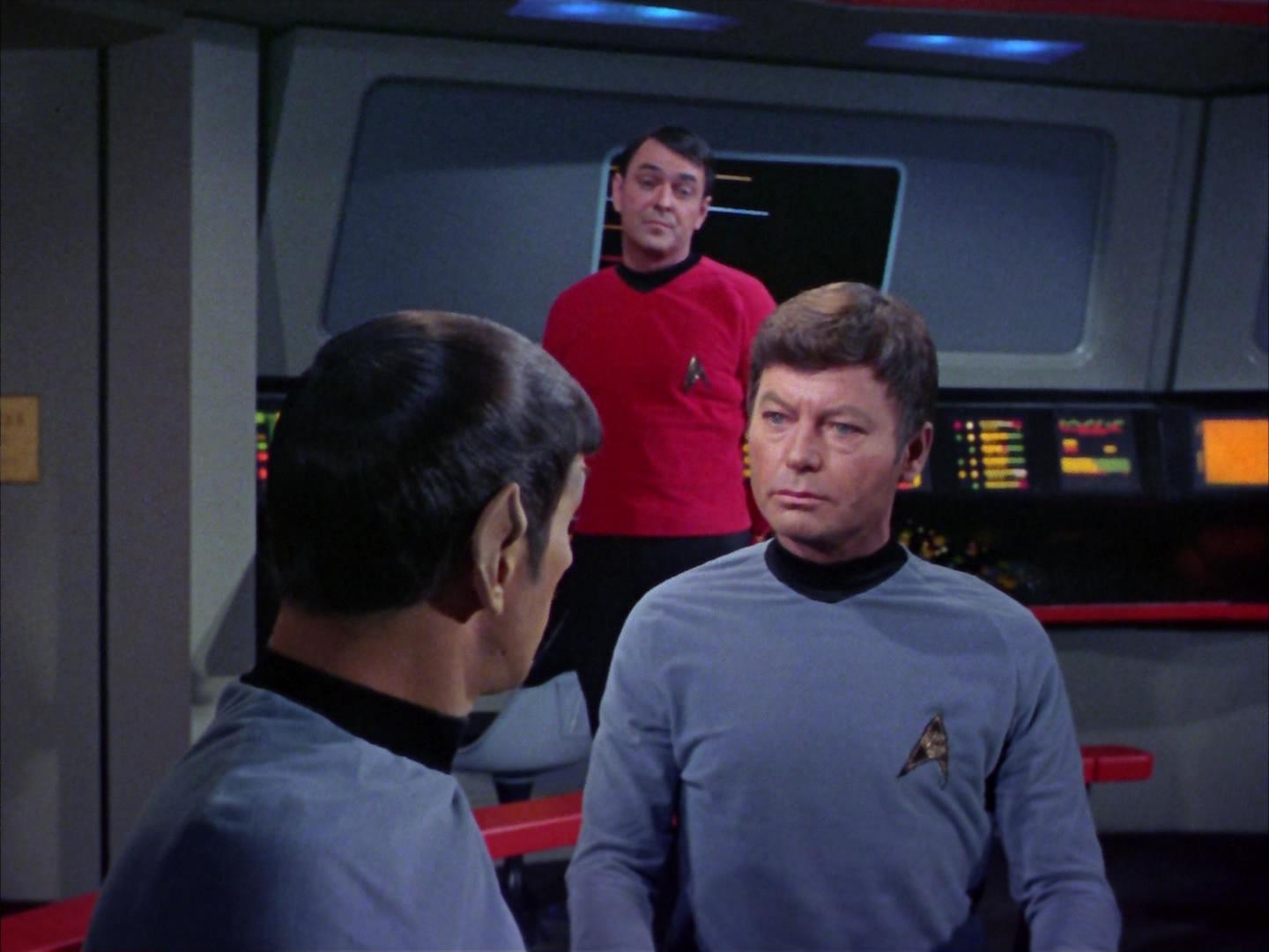 ariane179254_StarTrek_2x16_TheGamestersOfTriskelion_2195.jpg