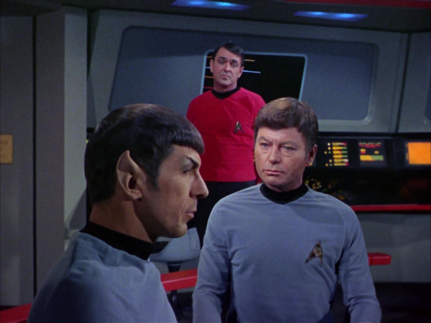 ariane179254_StarTrek_2x16_TheGamestersOfTriskelion_2199.jpg
