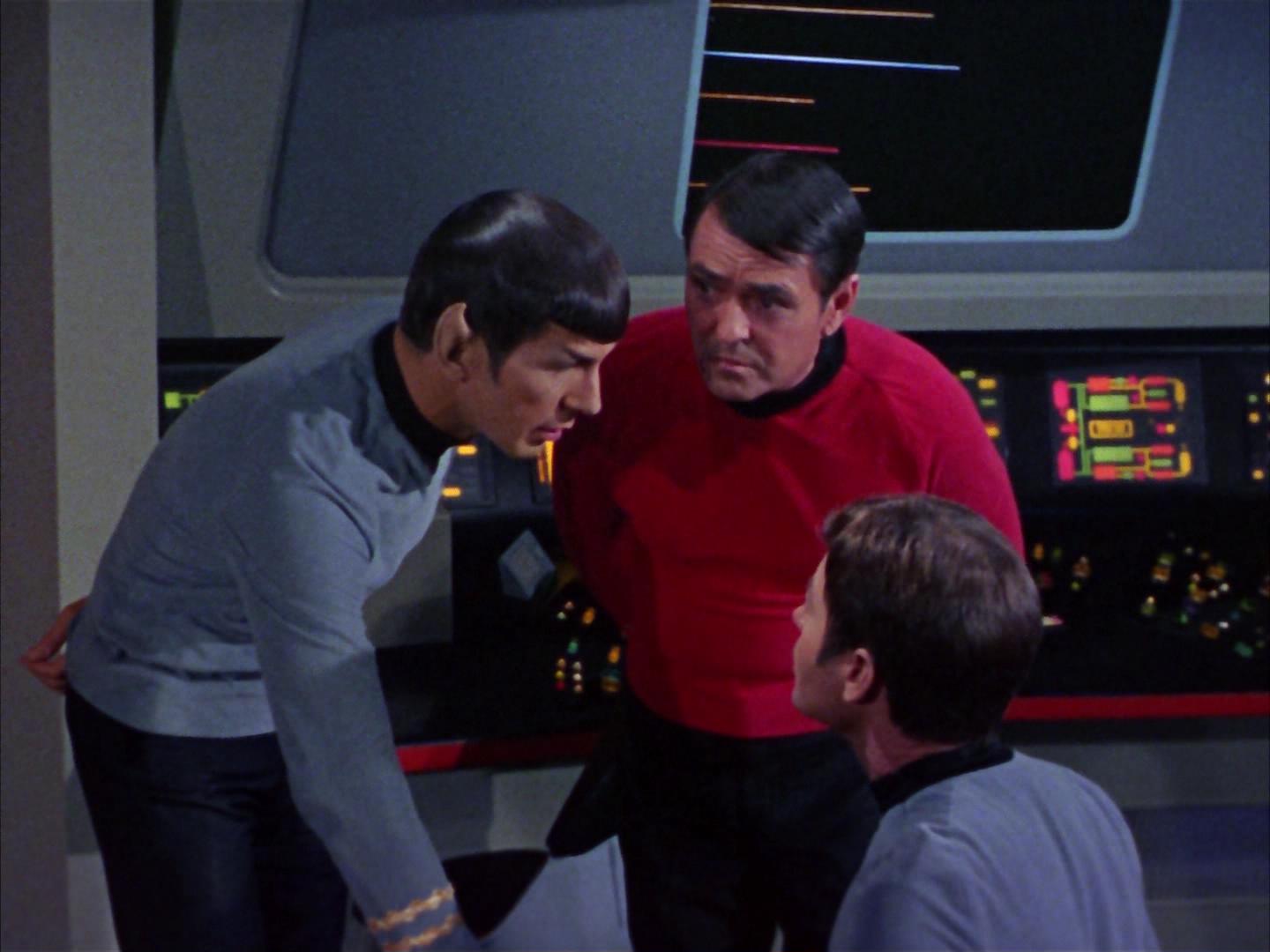 ariane179254_StarTrek_2x16_TheGamestersOfTriskelion_2218.jpg