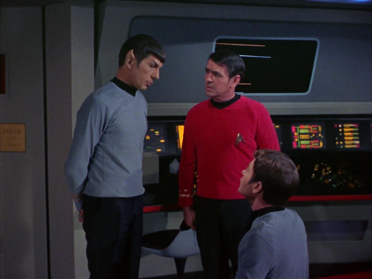 ariane179254_StarTrek_2x16_TheGamestersOfTriskelion_2231.jpg