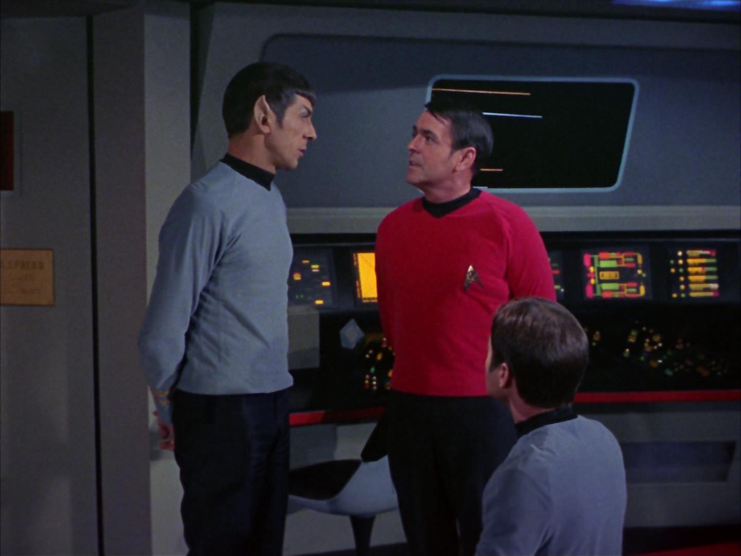 ariane179254_StarTrek_2x16_TheGamestersOfTriskelion_2238.jpg