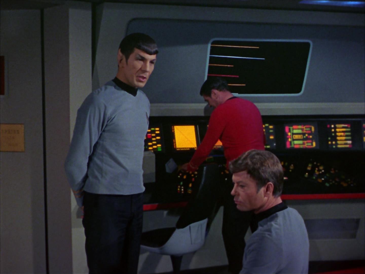 ariane179254_StarTrek_2x16_TheGamestersOfTriskelion_2247.jpg