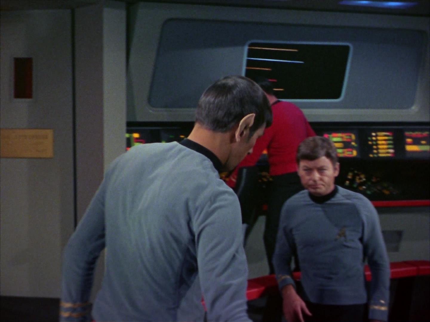 ariane179254_StarTrek_2x16_TheGamestersOfTriskelion_2252.jpg