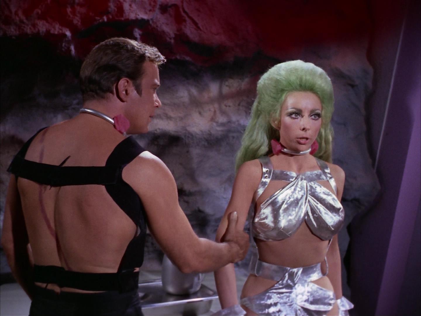 ariane179254_StarTrek_2x16_TheGamestersOfTriskelion_2274.jpg