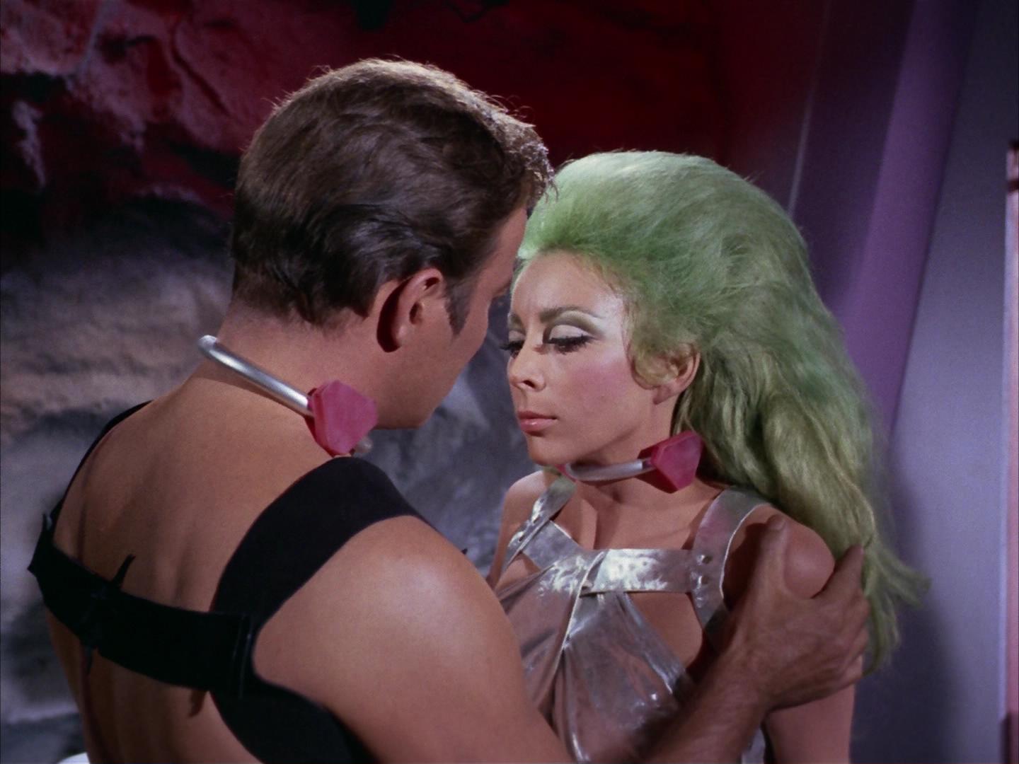 ariane179254_StarTrek_2x16_TheGamestersOfTriskelion_2294.jpg