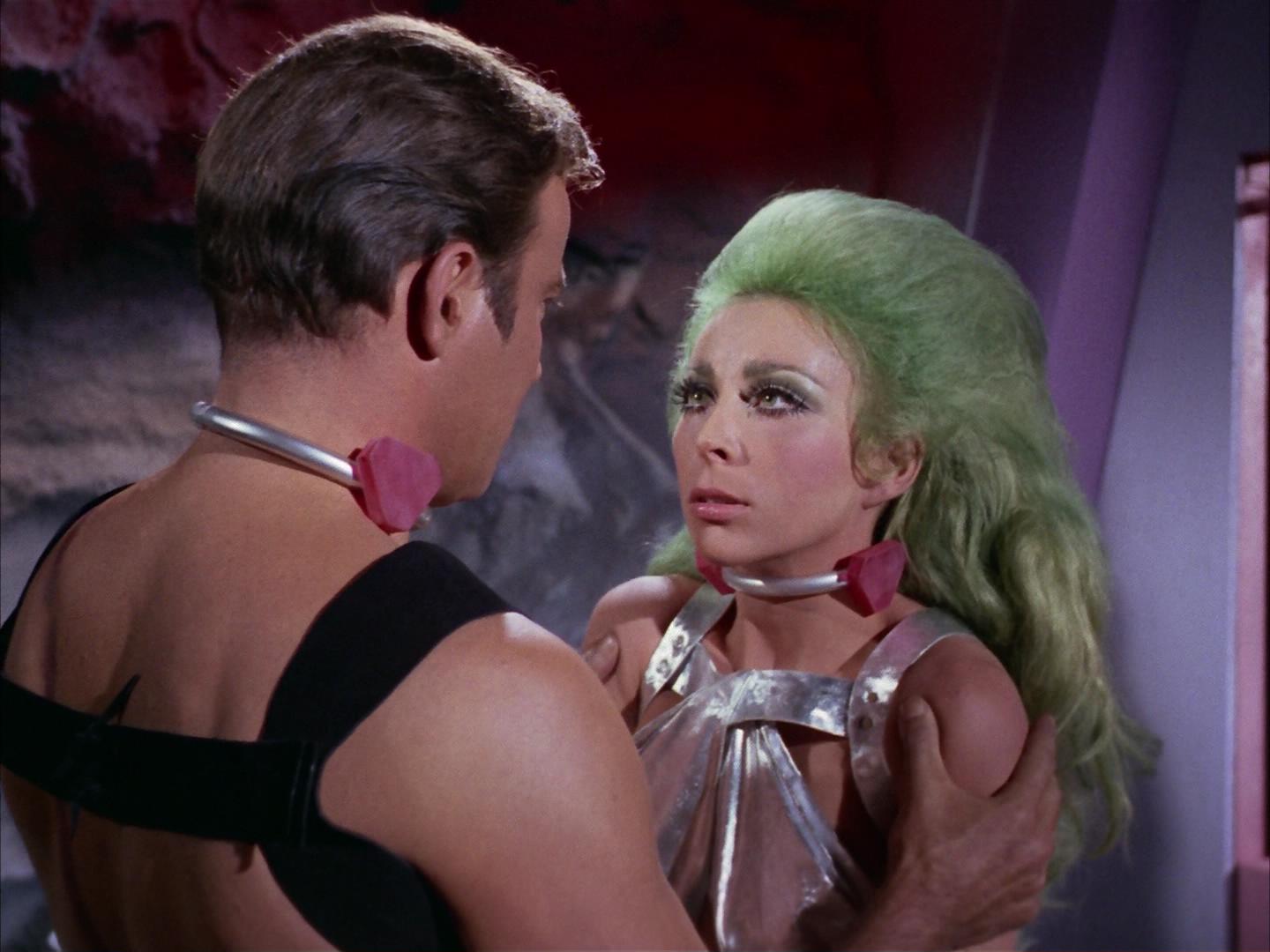 ariane179254_StarTrek_2x16_TheGamestersOfTriskelion_2309.jpg
